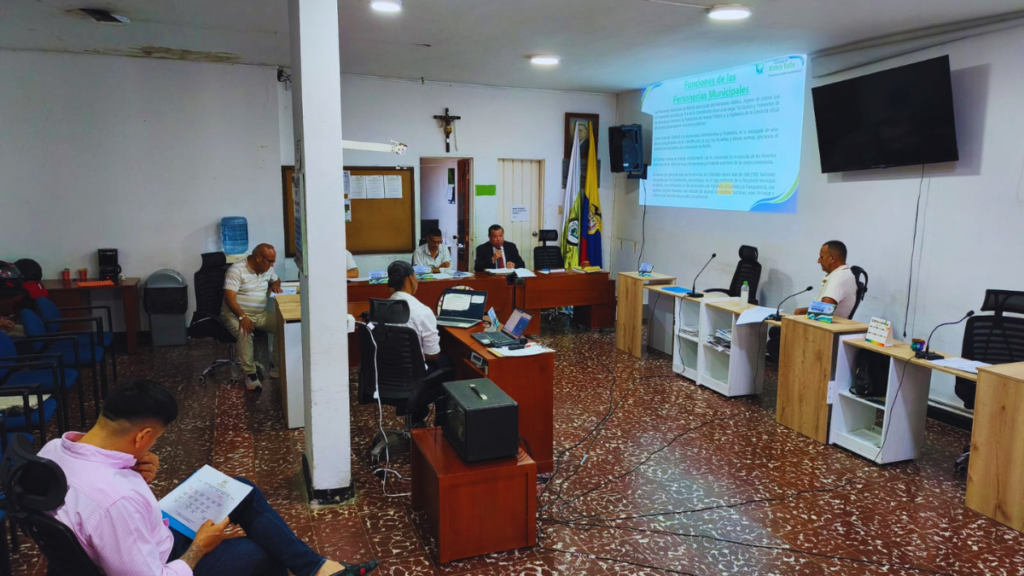 Personero Municipal presenta informe de gestión ante el Concejo Municipal de Riofrío valle del cauca. Fotografía institucional del personero Jairo presentando su informe de gestión ante el Concejo Municipal de Ríofrío Valle del Cauca el 05 de mayo de 2026
