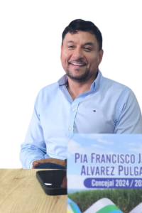 Imagen del Concejal Pia Francisco Javier Álvarez Pulgarín, representante del Partido Ecologista Colombiano en el Concejo Municipal de Riofrío Valle del Cauca